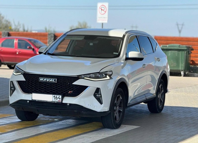 Haval F7